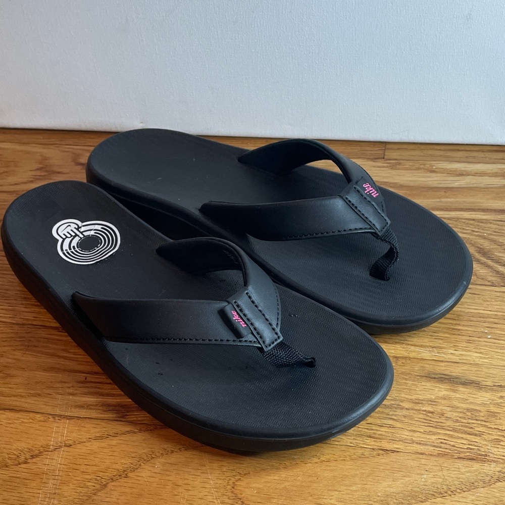 Nike Bella Kai sandals
